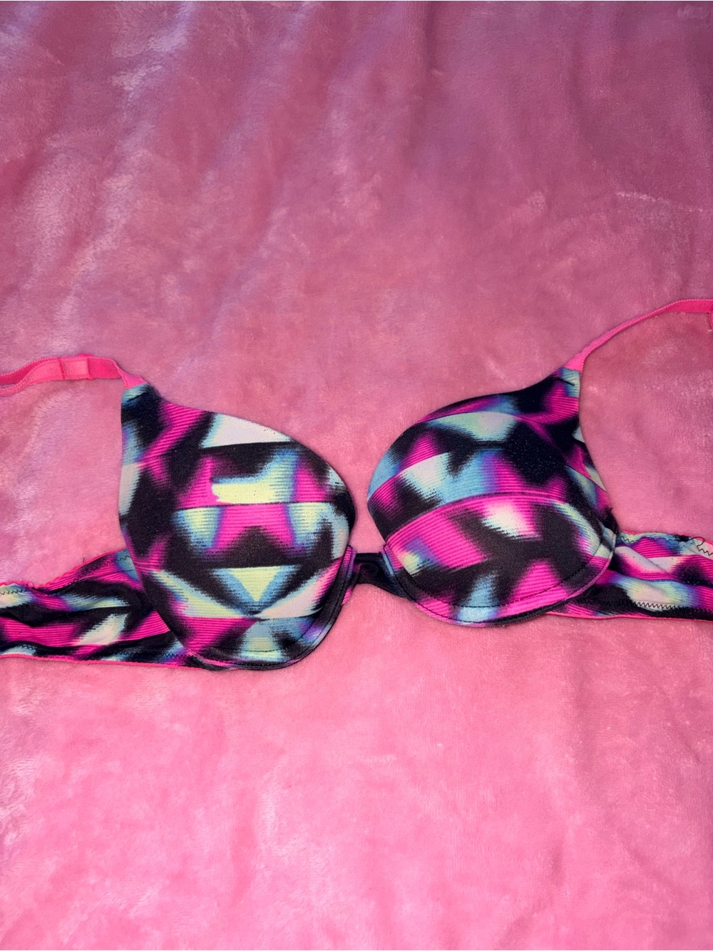 PINK Victoria's Secret Neon Geometric Push-Up Bra - Pink, Black, Blue